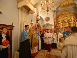 021-Chapitre_2025-Messe_pontificale_jeudi-Gricigliano_20250828_104642