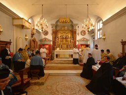 025-Chapitre_2025-Messe_pontificale_jeudi-Gricigliano_20250828_111010